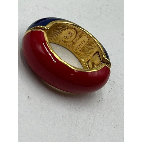 Kenneth Jay Lane KJL Reversible Blue and Red Enamel Clip-on Huggie‎ Earrings - Picture 7 of 8